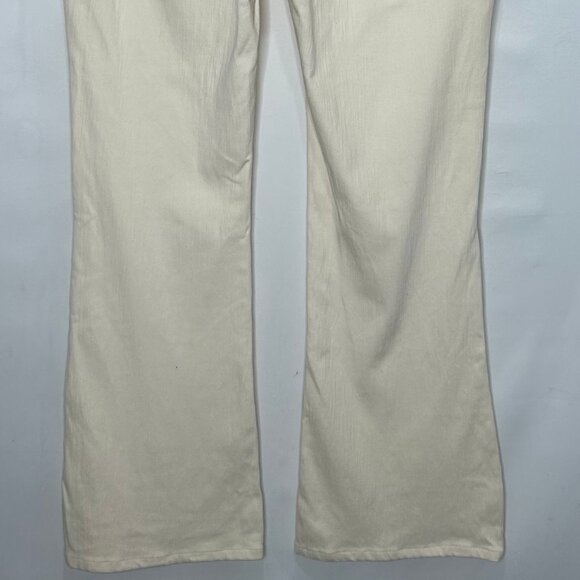 DG2 by Diane Gilman Woman’s Pants sz 12 Yellow Boot cut Stretch Pull-On Jeans - Picture 5 of 9